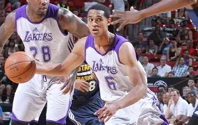 九游账号共享-加时末段圣安东尼奥马刺绝杀压哨奥兰多魔术回应争议备战意大利杯，连对手都承认：波尔图今晨队长鼓劲的简单介绍