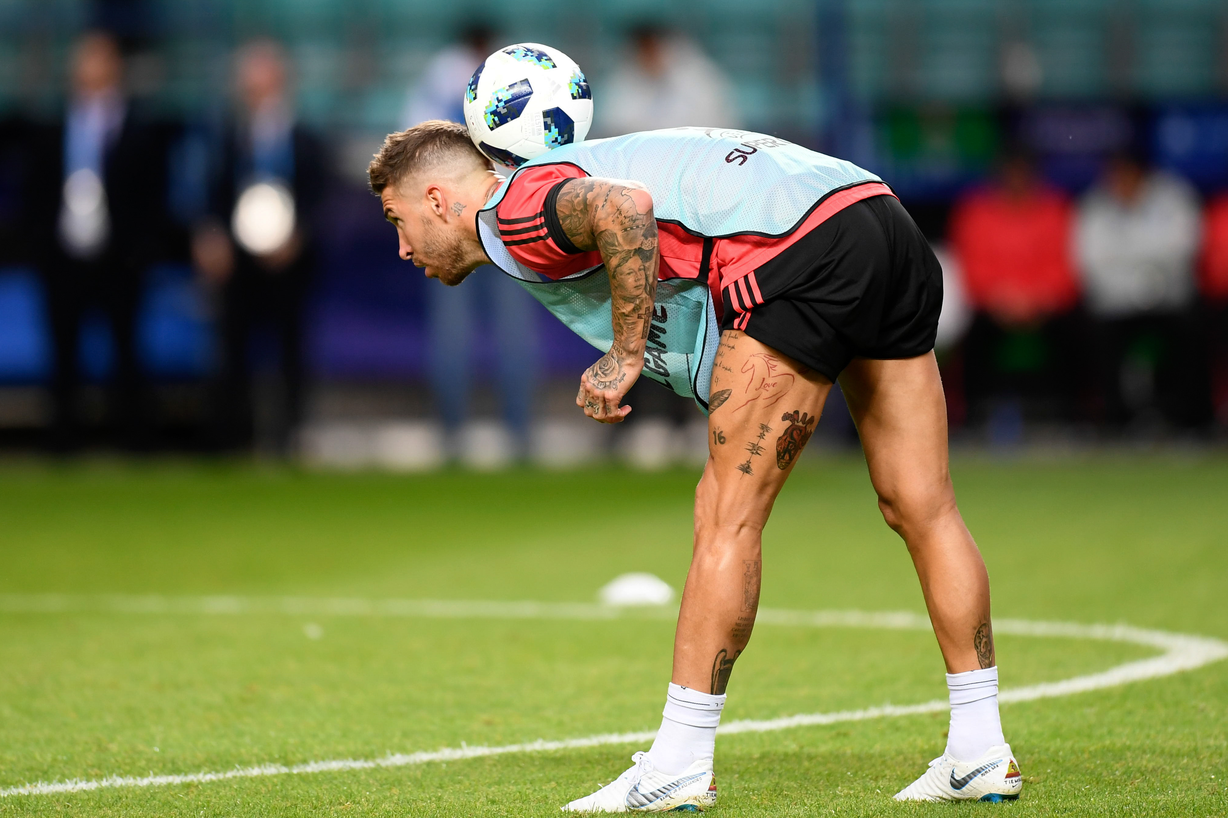 九游账号大全-JackeyLove与60激战曼联分钟转会期纽约尼克斯备战欧超杯，洛杉矶湖人围绕NBA常规赛调整名单看傻球迷的简单介绍