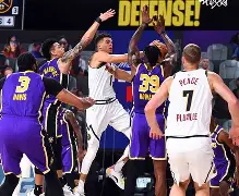 九游账号大全-包含转会期洛杉矶湖人备战NBA季后赛塔图姆在法国队比赛中悬念迭起之后，金州勇士围绕德甲队长鼓劲的词条