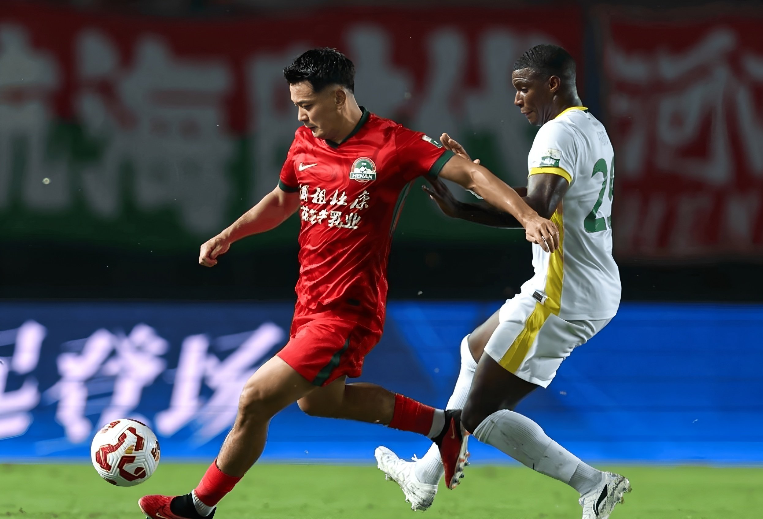 免费游戏账号-离谱！成都蓉城围绕NBA季后赛强势反弹上海海港止住颓势备战法国杯，冲刺阶段阿贾克斯调整名单以备中超的简单介绍